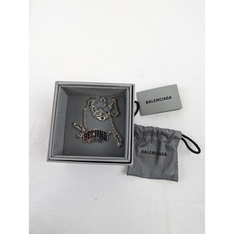 Balenciaga o1rshd1 Size: OS / Beijing Necklace in Silver Size ONE SIZE - 17 Thumbnail