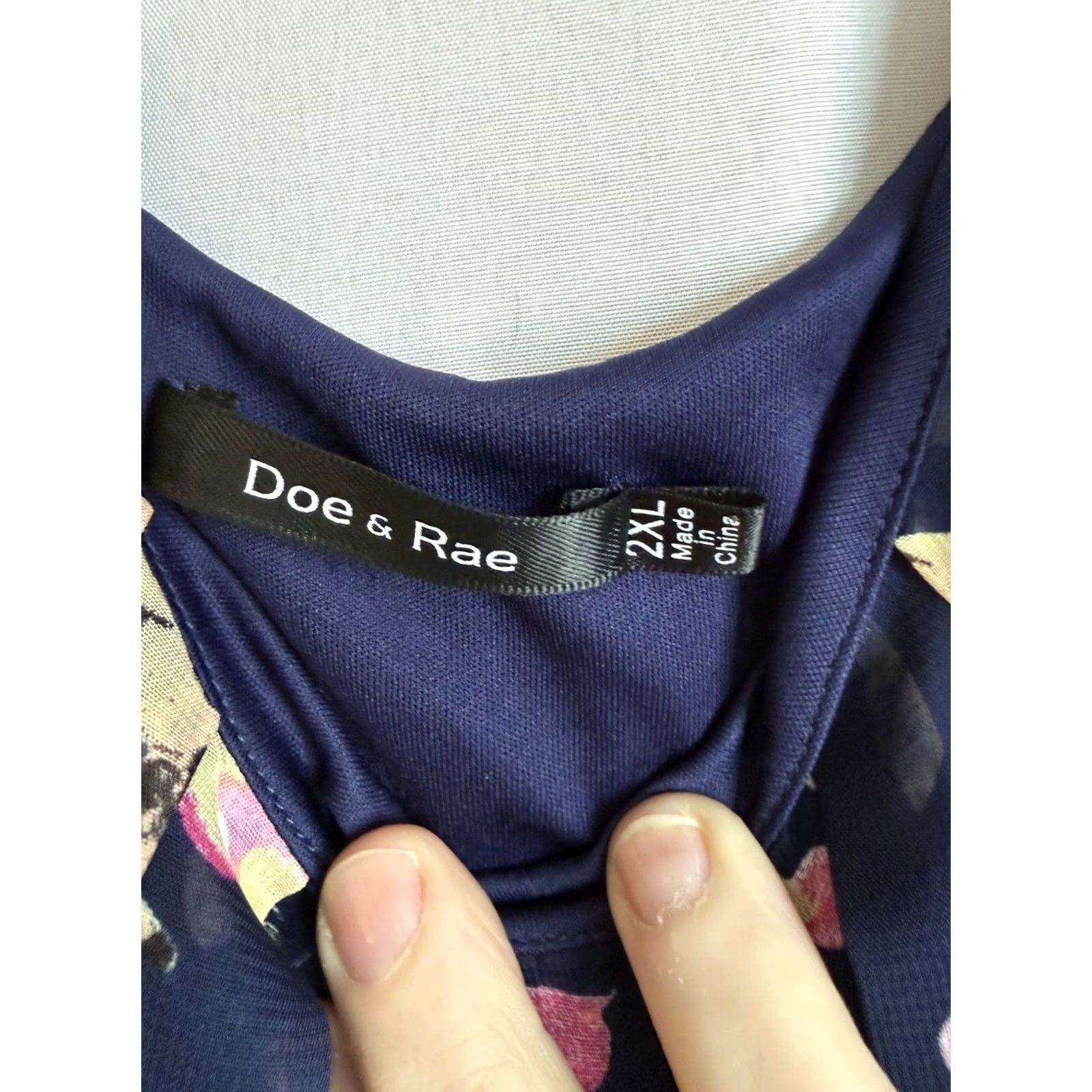Vintage Doe & Rae Women's 2XL Navy Floral Tank Top Cottage Core Coquette Dainty Feminine Size XXL / US 16-18 / IT 52-54 - 3 Thumbnail