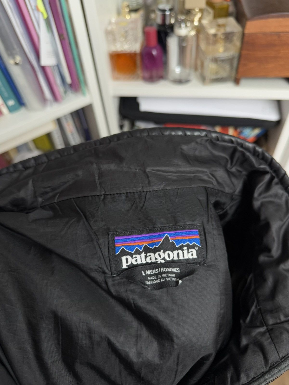 Designer × Patagonia Patagonia black lightweight puffer vest gilet L outdoor gorp Size US L / EU 52-54 / 3 - 5 Thumbnail