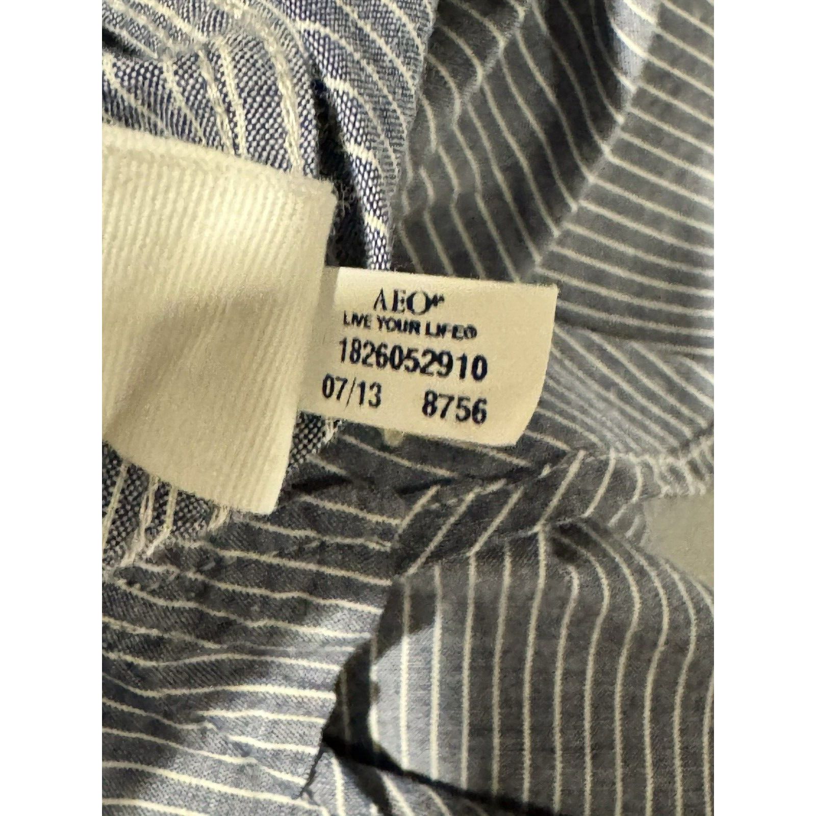American Eagle Outfitters American Eagle Button Down Shirt Men Medium Academia 2010s Size US M / EU 48-50 / 2 - 8 Thumbnail