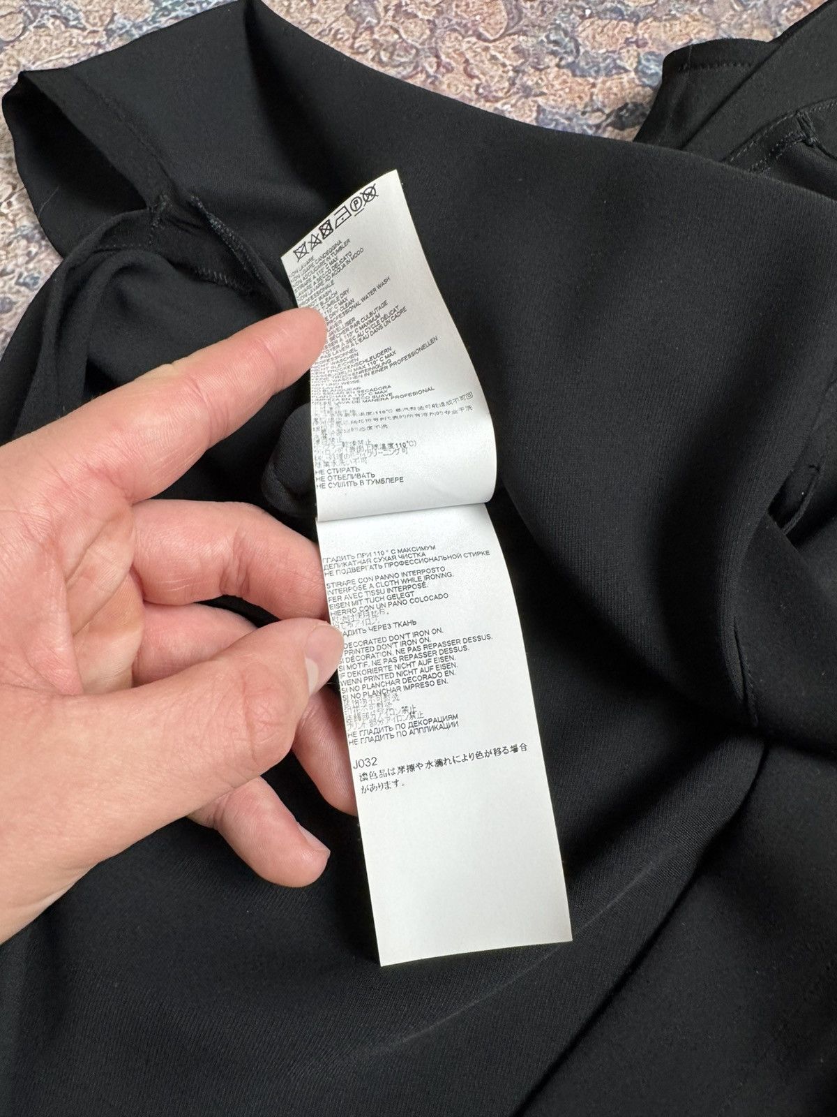 Maison Margiela Vest Maison Margiela MM6 tee t-shirt Y2K Size US L / EU 52-54 / 3 - 18 Thumbnail