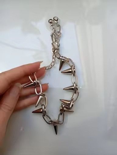 Japanese Brand Punk Gothic Studded Rivet Spikes Necklace Size ONE SIZE - 4 Thumbnail
