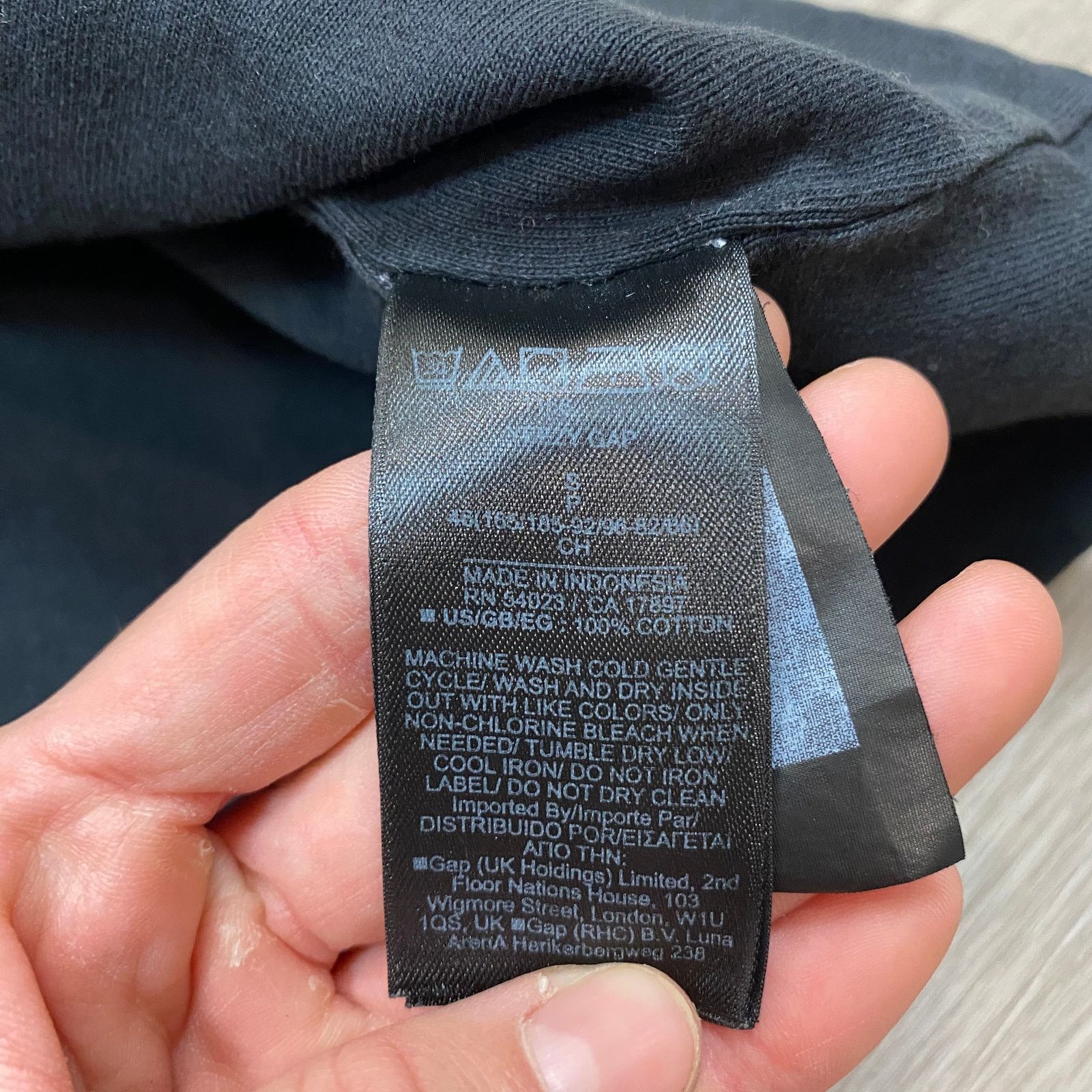Balenciaga × Gap × Yeezy Gap Yeezy Engineered Balenciaga Oversized No Seam Shirt S Size US S / EU 44-46 / 1 - 8 Thumbnail