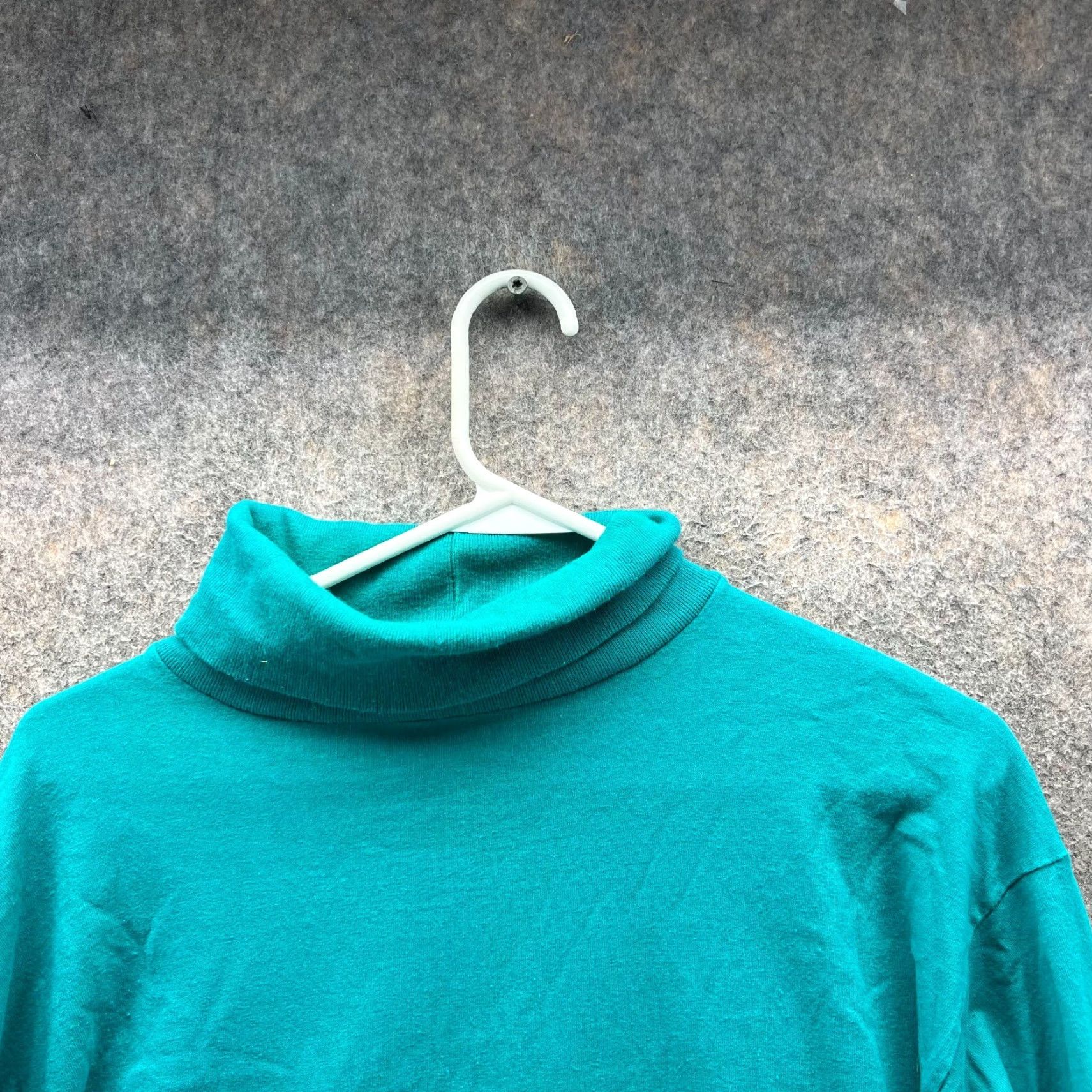 Adidas VINTAGE Adidas Sweater Mens Large Teal Blue Pullover Fleece Turtle Neck Y2K USA Size US L / EU 52-54 / 3 - 3 Thumbnail