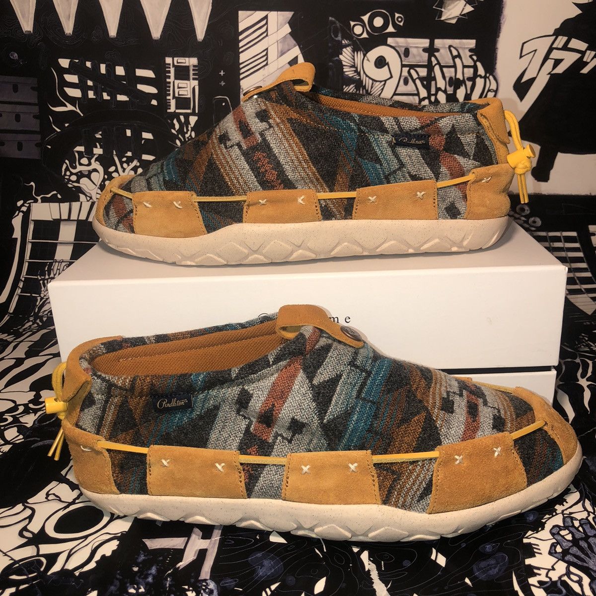 image of Nwob Pendleton Nike Air Moc N7 Shoes in Brown/Black/Blue, Men's (Size 13)