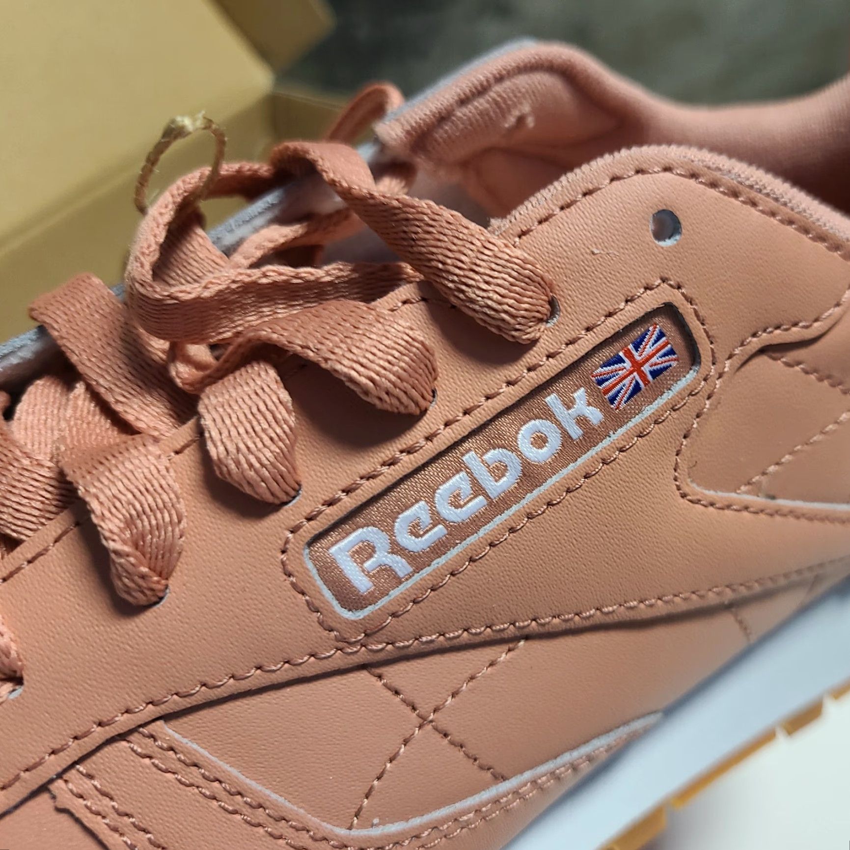 Reebok Reebok Women Sneakers Classic Leather White Gum Bottom SZ 8 GY6811 Patent Leather CN0771 Size 26" / US 2 / IT 38 - 4 Thumbnail
