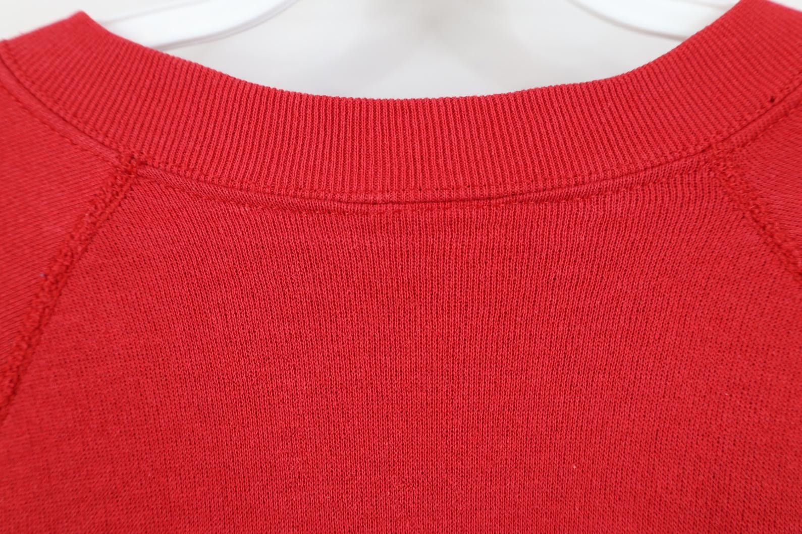 Vintage Vintage 90s Streetwear Raglan Crewneck Sweatshirt Red USA Size US L / EU 52-54 / 3 - 9 Thumbnail