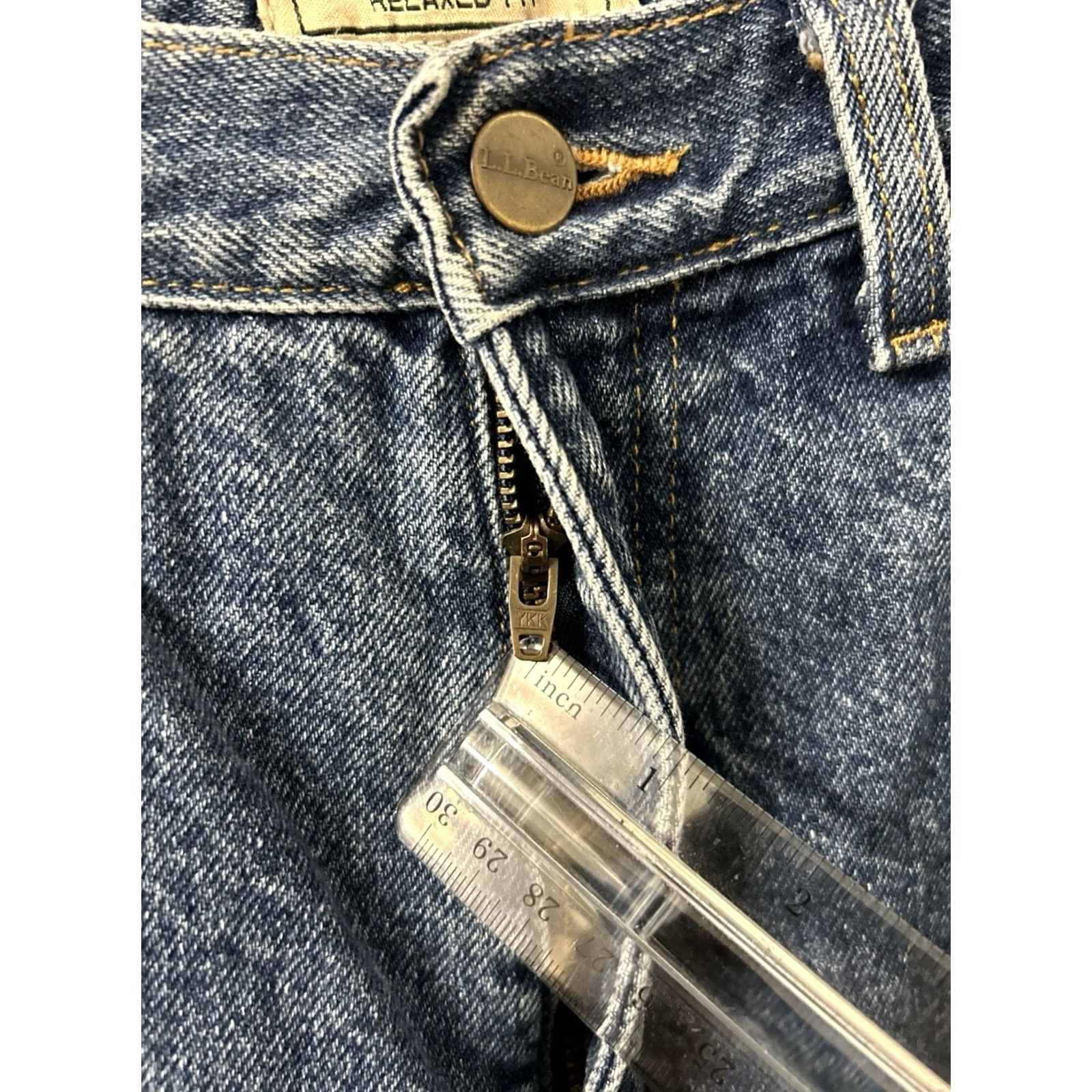 Vintage LL Bean Jeans Womens 12x27 Medium Wash Relaxed Fit Denim Flannel Lined 5-Pocket High Rise Cuffed 27 Inseam Blue Plaid Autumn Winter Size 34" / US 12 / IT 48 - 5 Thumbnail