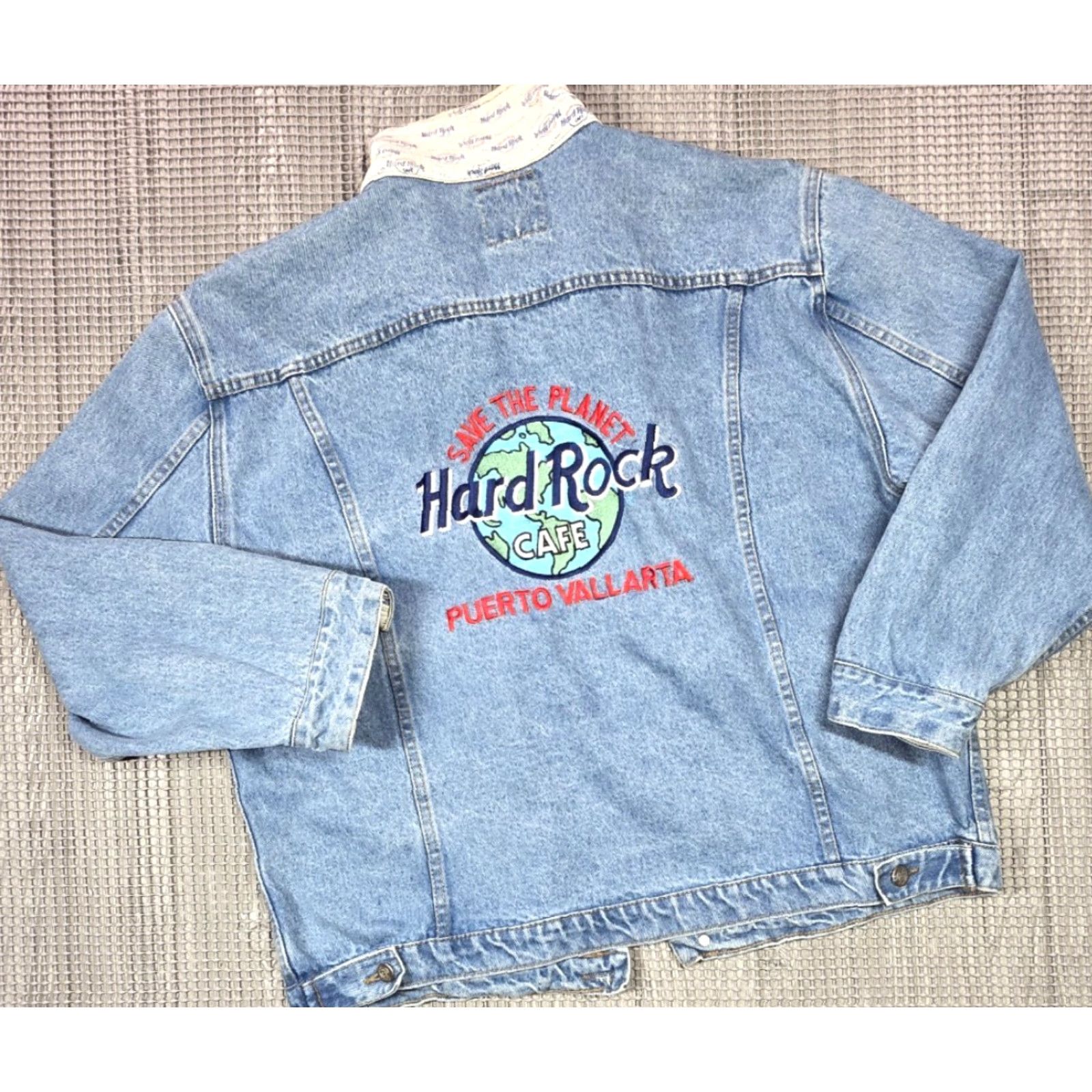 Hard Rock Cafe VINTAGE Hard Rock Cafe Embroider Save The Planet Jean Trucker Jacket Puerto Vallarta Size US 36 / EU 52 - 2 Thumbnail
