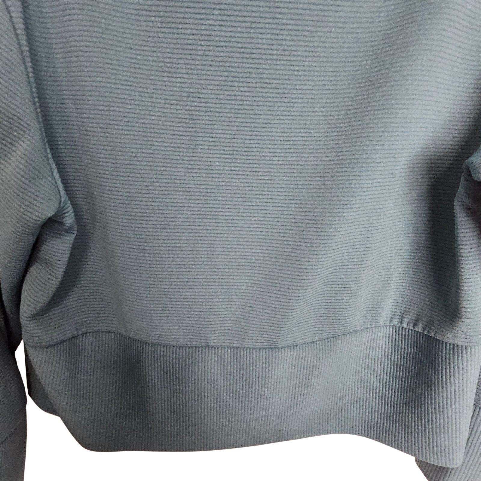 Nike Nike Womens Dri-Fit Funnel Neck Athletic Top Size M Sporty Size M / US 6-8 / IT 42-44 - 3 Thumbnail