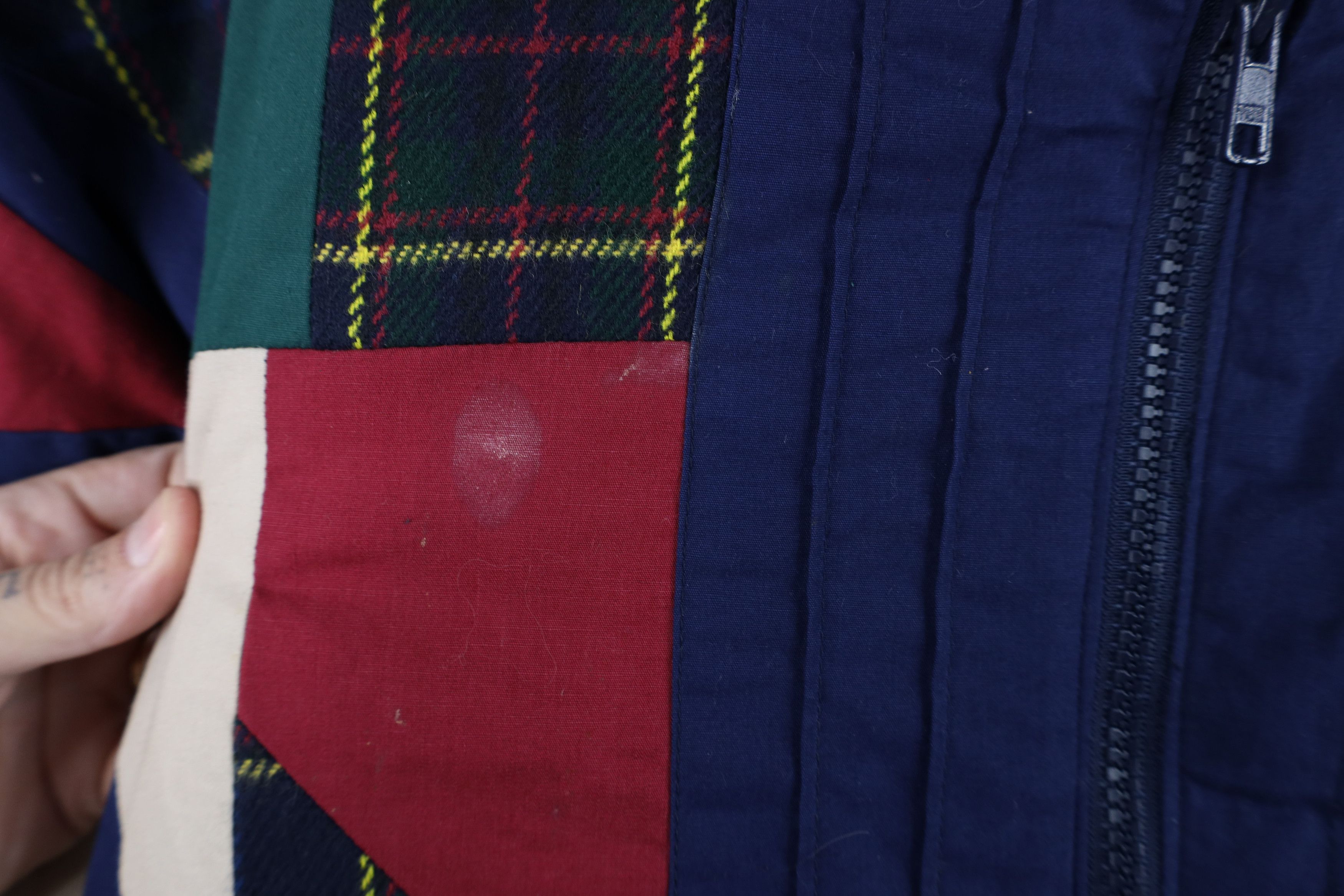 Vintage Vintage 90s Streetwear Patchwork Full Zip Puffer Jacket Size US L / EU 52-54 / 3 - 4 Thumbnail