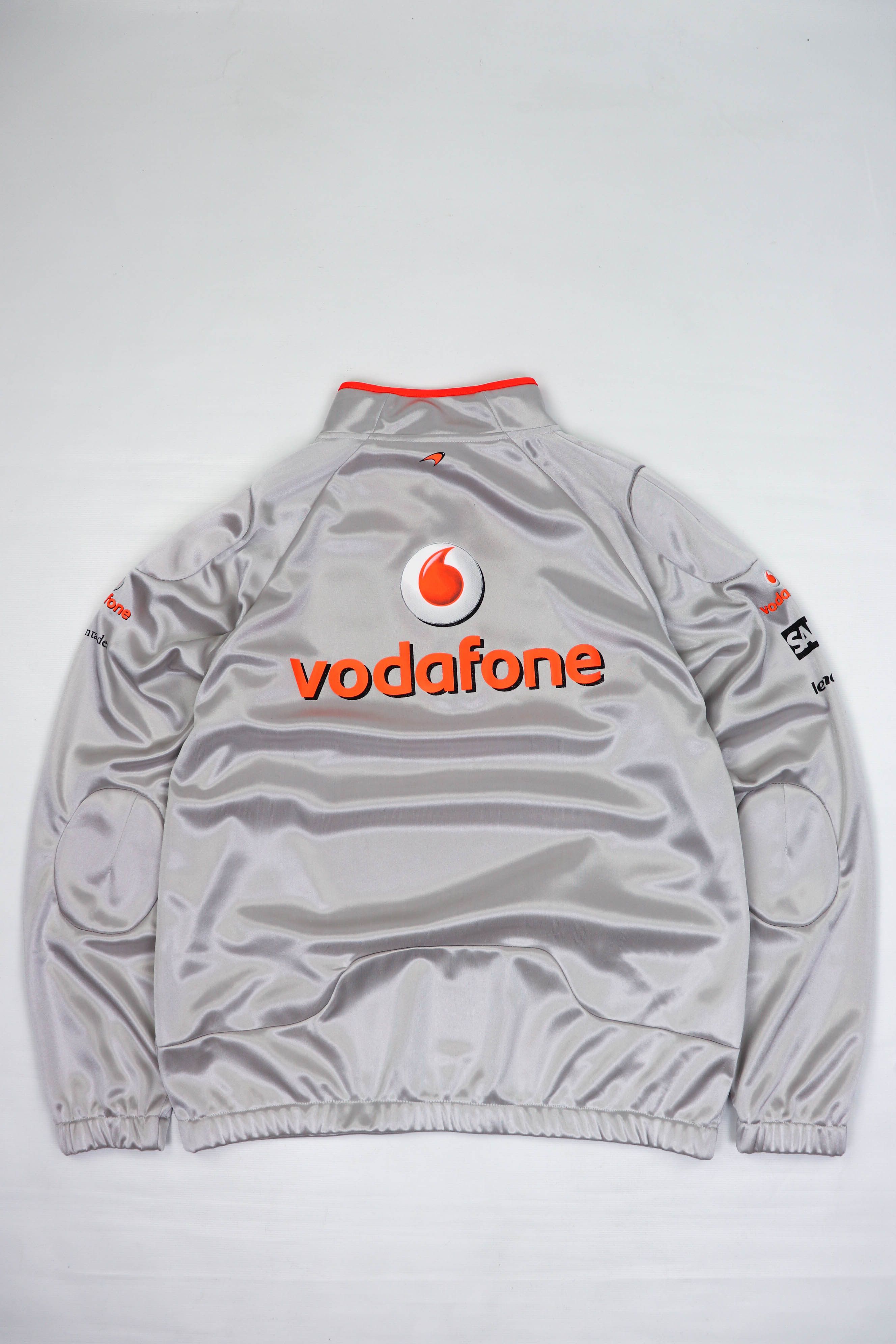 Malcolm McLaren Vodafone Mclaren Mercedes-Benz Racing Team Silver Pullover Size US M / EU 48-50 / 2 - 2 Thumbnail