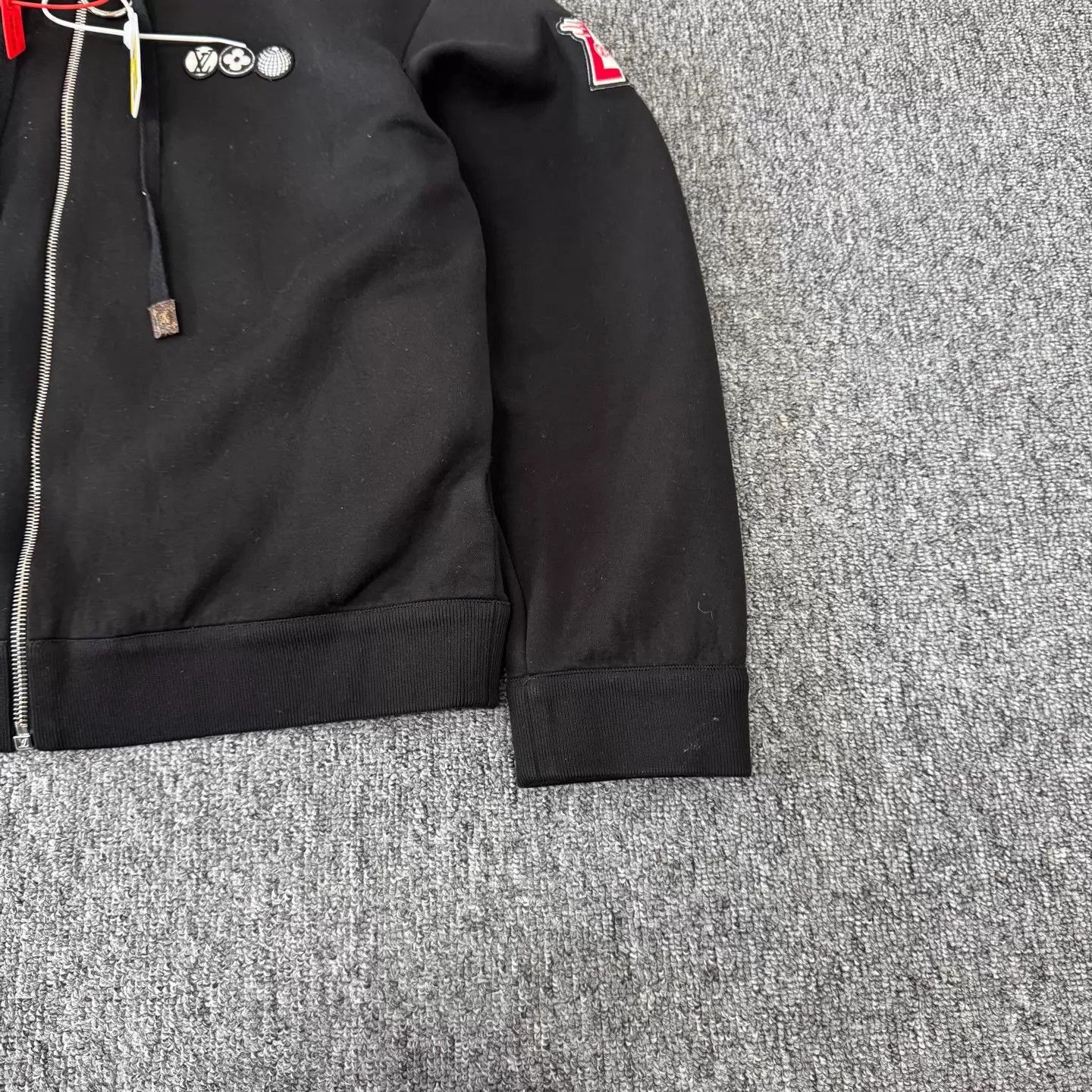 Louis Vuitton Louis Vuitton Three Flowers Hooded Zip-Up Jacket L 99 New Size US L / EU 52-54 / 3 - 3 Thumbnail