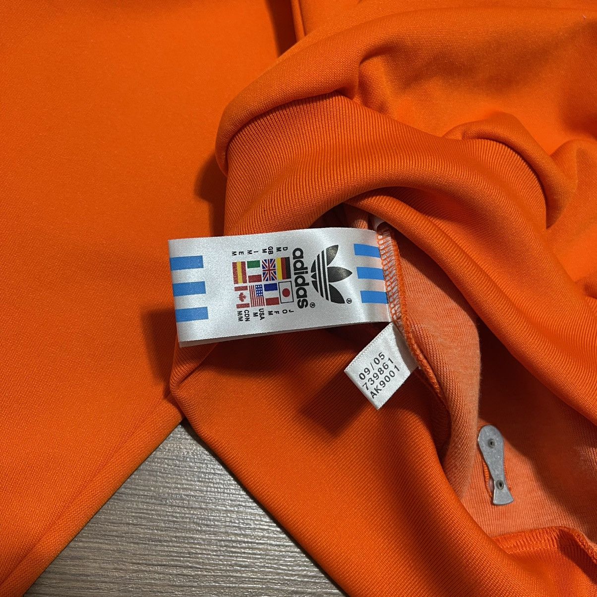 Adidas RARE Vintage adidas 2005 Netherlands world cup jacket Size US M / EU 48-50 / 2 - 10 Thumbnail