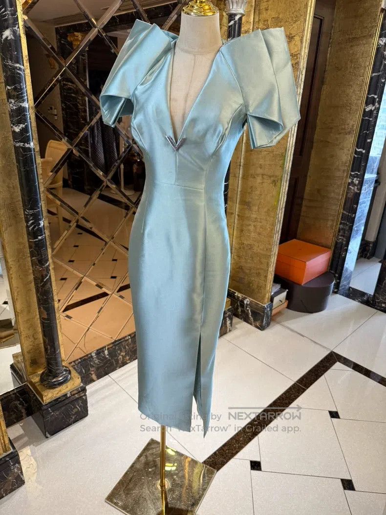 Valentino Valentino Satin mulberry silk Tiffany blue three-dimension Size M / US 6-8 / IT 42-44 - 5 Thumbnail