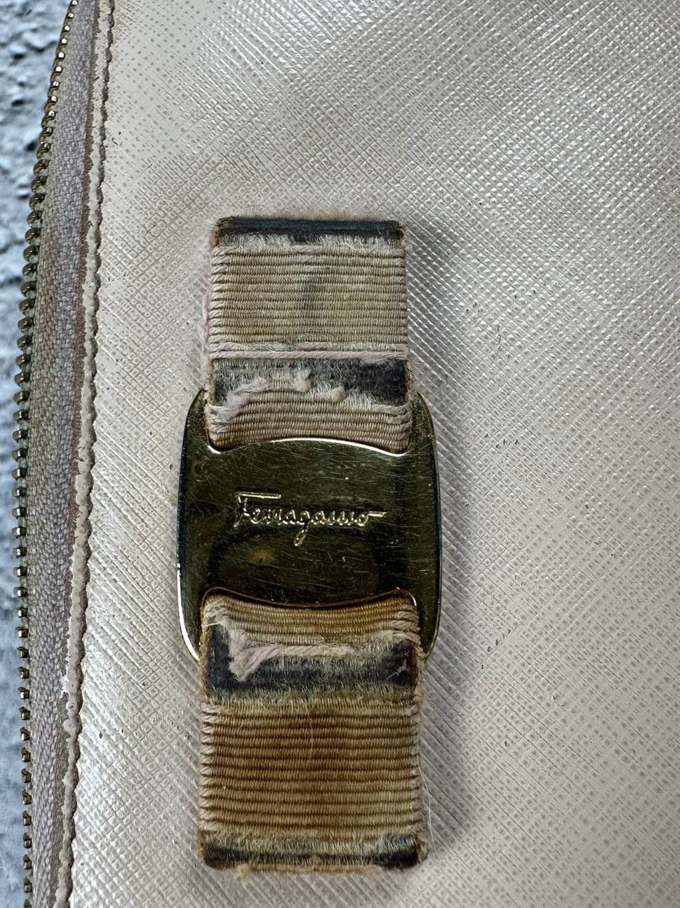 Salvatore Ferragamo Vintage Salvatore Ferragamo Leather Beige Wallet Old Money Size ONE SIZE - 16 Thumbnail