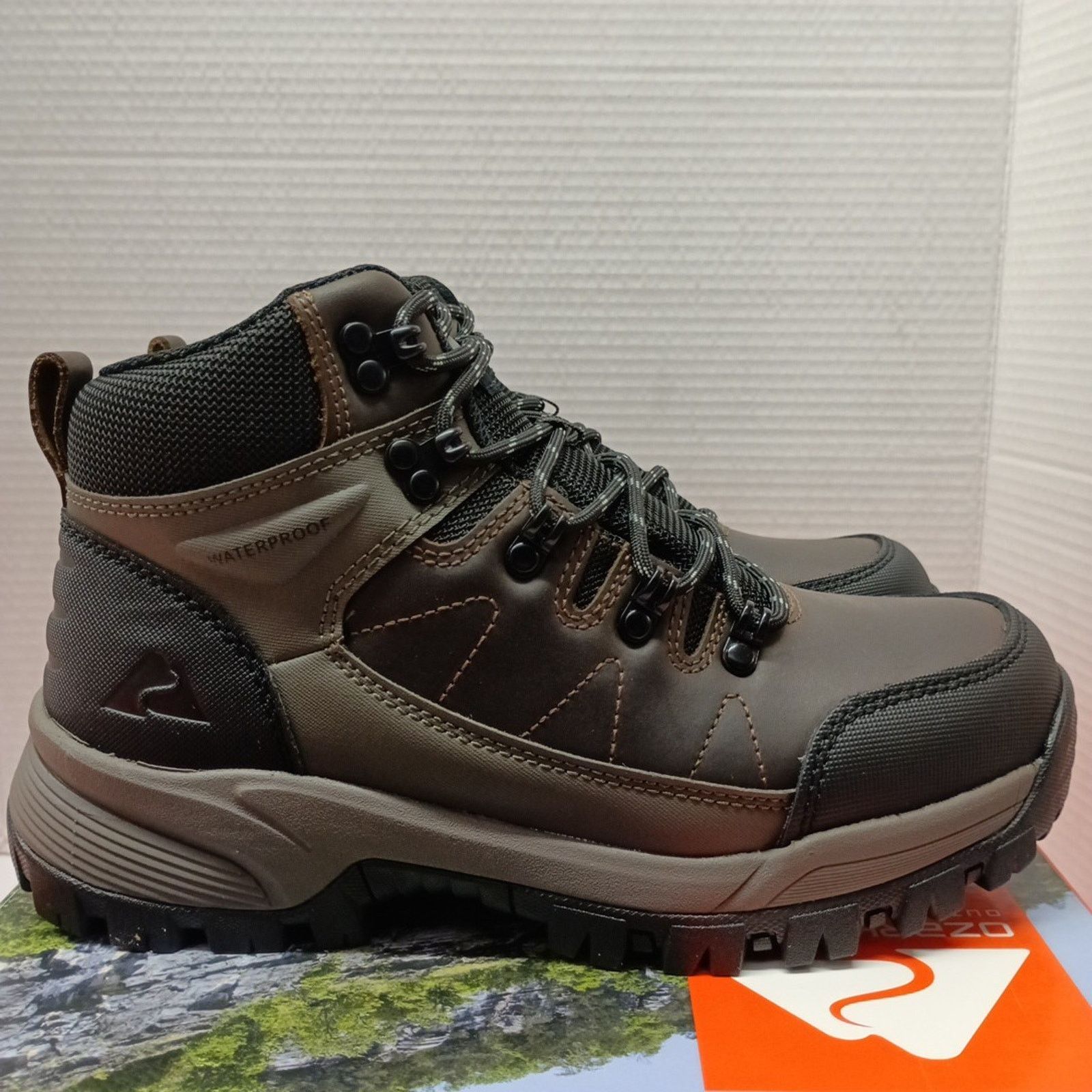 Other Ozark Trail Men's Hikers Leather Boots Meadows 2.0 Size 7 Size US 7 / EU 40 - 1 Thumbnail