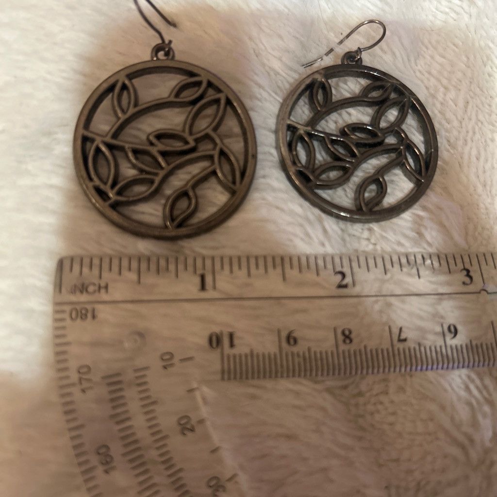 The Unbranded Brand Women's Unbranded Bronze Leaf Cutout Drop Earrings One Size Size ONE SIZE - 2 Thumbnail