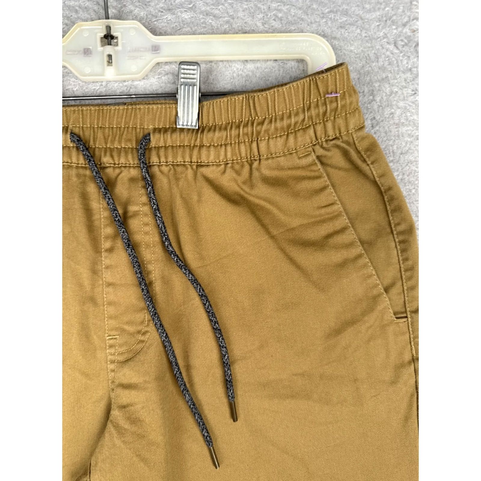 Volcom Volcom Shorts Mens 30 Brown Chino 9 Inseam Drawstring Elastic Waist Summer Venting Logo Pockets Casual Regular Fit Size US 30 / EU 46 - 5 Thumbnail