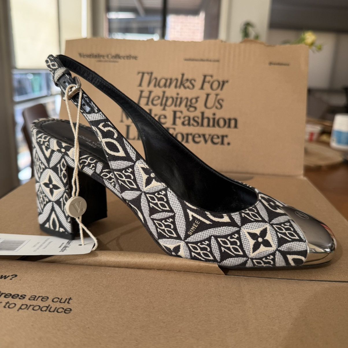 Louis Vuitton Authenticated✅ Louis Vuitton Black White Slingback Heels Size US 6 / IT 36 - 16 Thumbnail