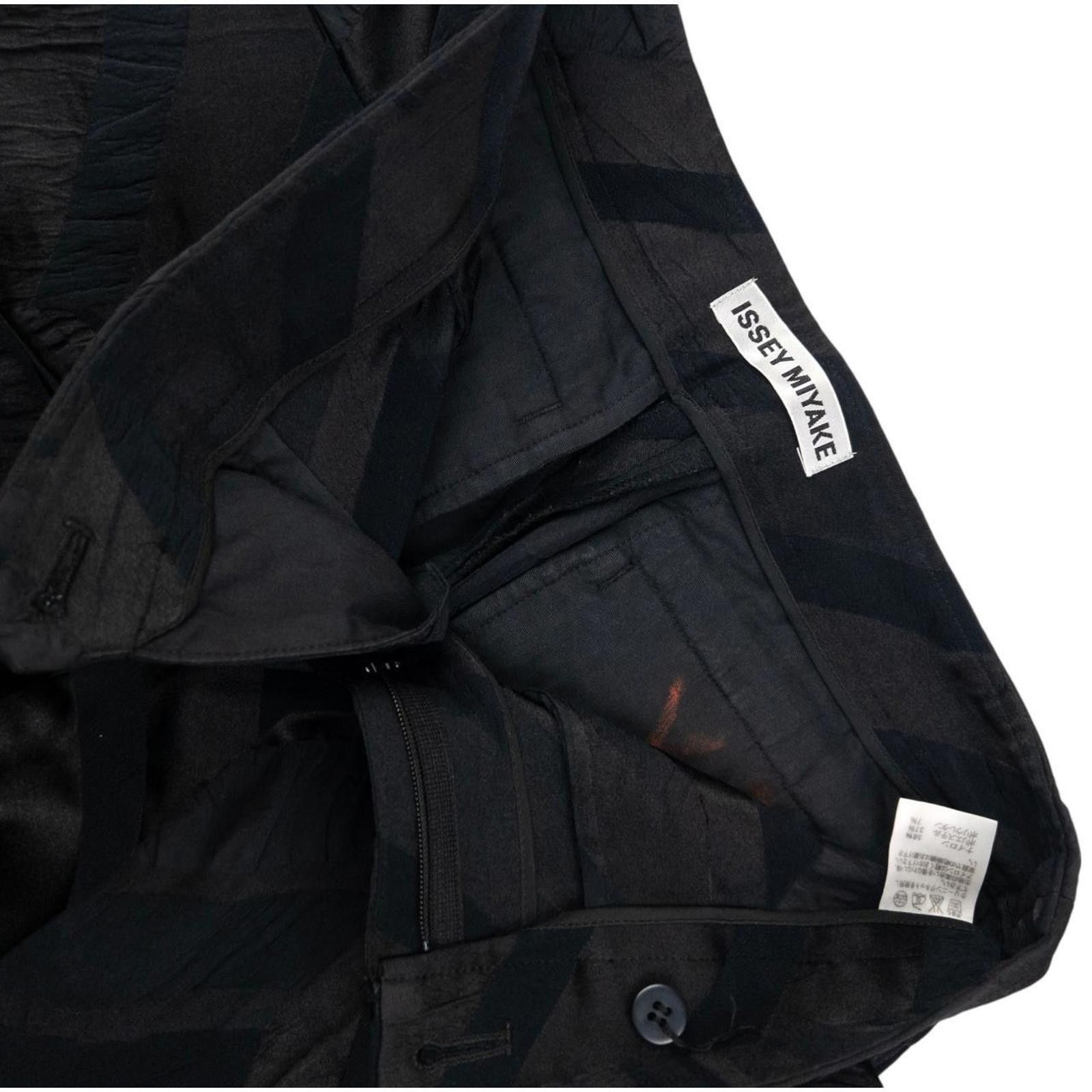 Issey Miyake Vintage Issey Miyake Geometric Trousers Size W28 Size 42" / US 20 - 5 Thumbnail