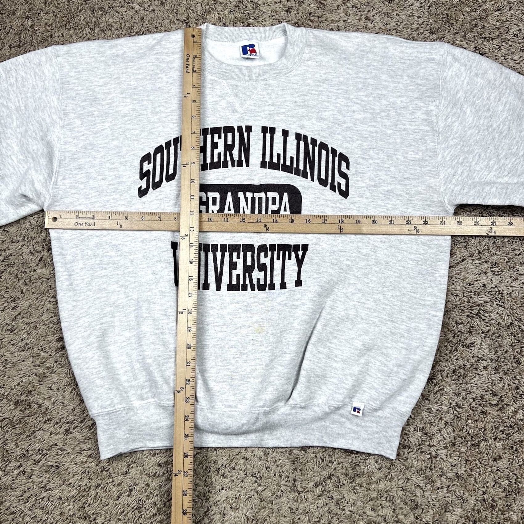 Russell Athletic VINTAGE Russell Athletic Sweatshirt Crewneck 90s Gusset XL Gray Unisex Adults Size US XL / EU 56 / 4 - 6 Thumbnail
