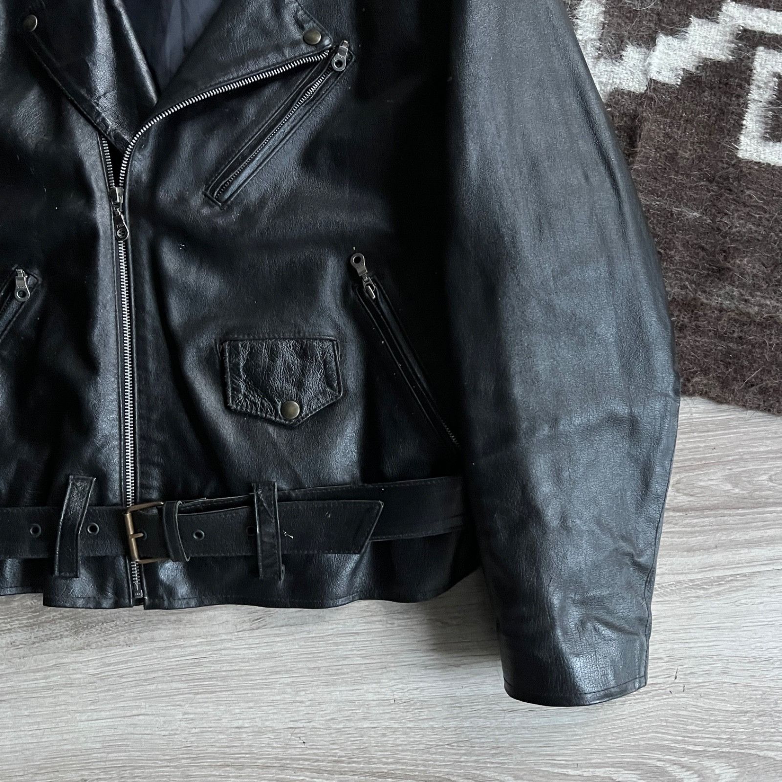 Genuine Leather Vintage MITICI Anni 60 Italy Leather Biker Jacket 9730AC Size US L / EU 52-54 / 3 - 5 Thumbnail