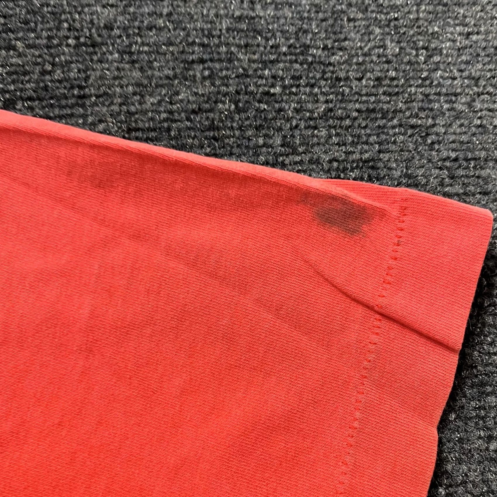Fruit Of The Loom VINTAGE Fruit of the Loom Shirt Mens XL Red Vanderbilt 1991 Into The Streets Tee Size US XL / EU 56 / 4 - 4 Thumbnail