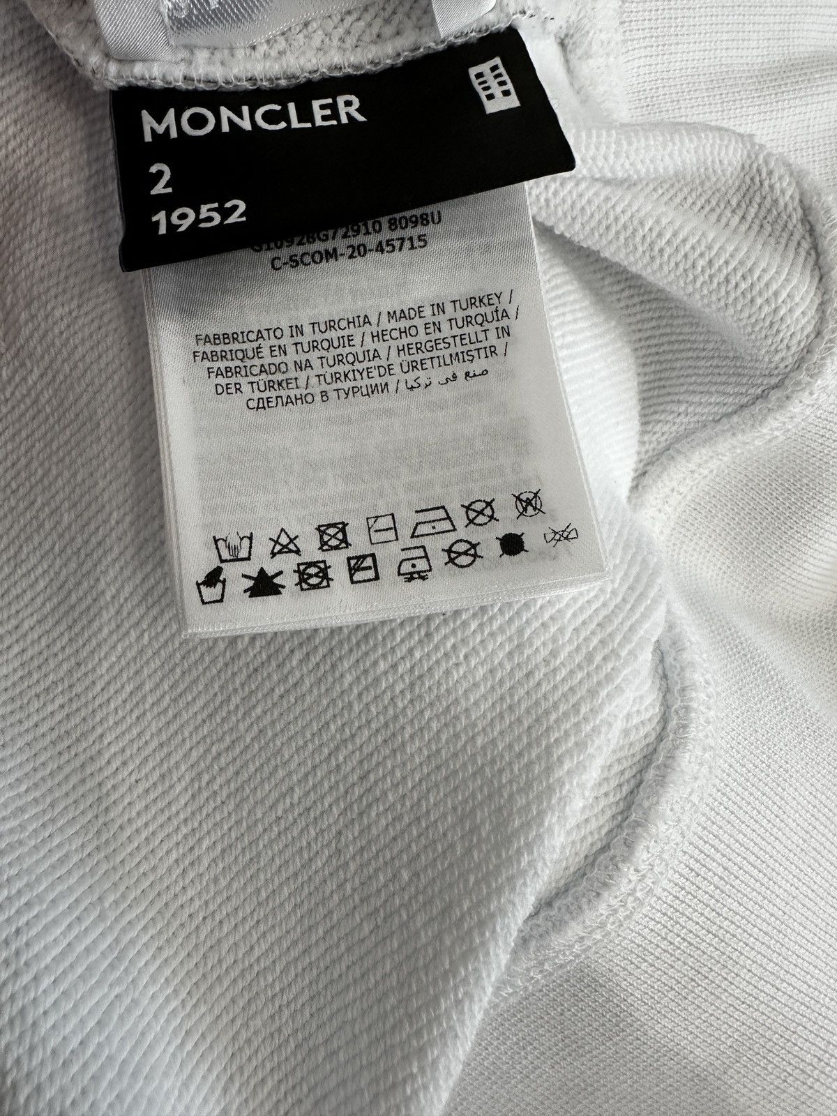 Moncler 🏔 MONCLER GENIUS 1952 Graphic Sweatshirt – Size L Size US L / EU 52-54 / 3 - 10 Thumbnail