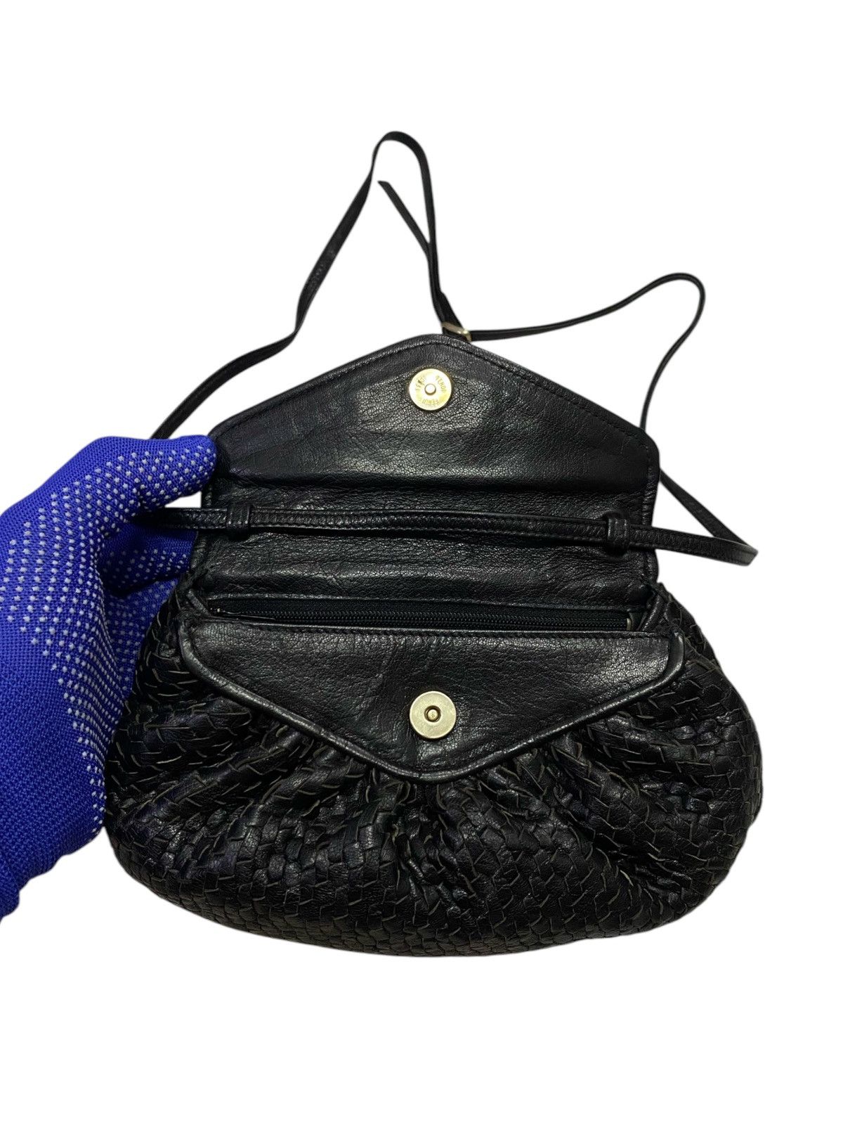 Fendi × Vintage Vintage Fendi lntrecciato Leather Mini Crossbody/Shoulder Size ONE SIZE - 13 Thumbnail