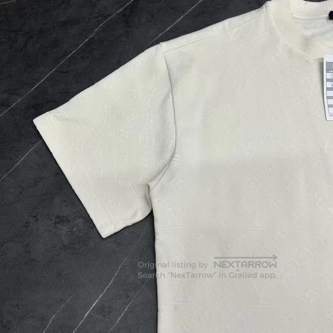Louis Vuitton Louis Vuitton Monogram Short Sleeve T-shirt. Size US S / EU 44-46 / 1 - 7 Thumbnail