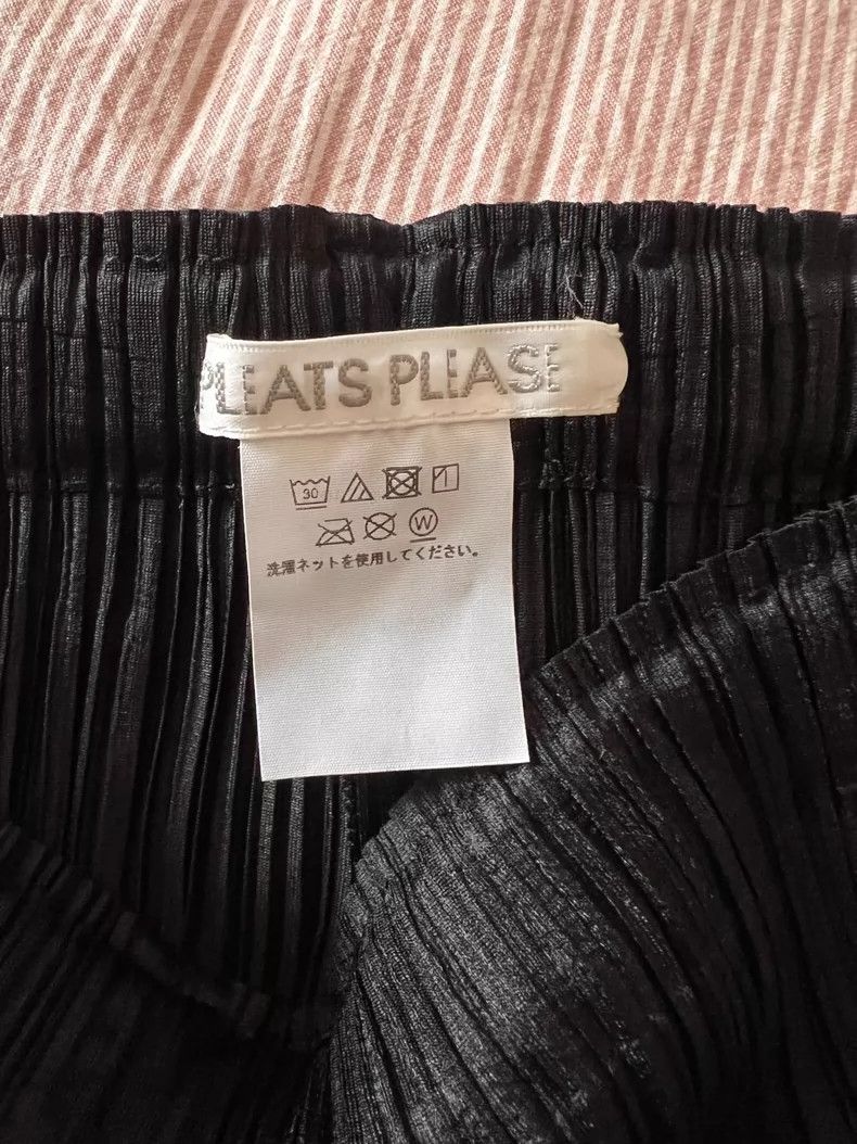 Issey Miyake Issey Miyake size:1 Black pleated pants Size 26" / US 2 / IT 38 - 2 Thumbnail