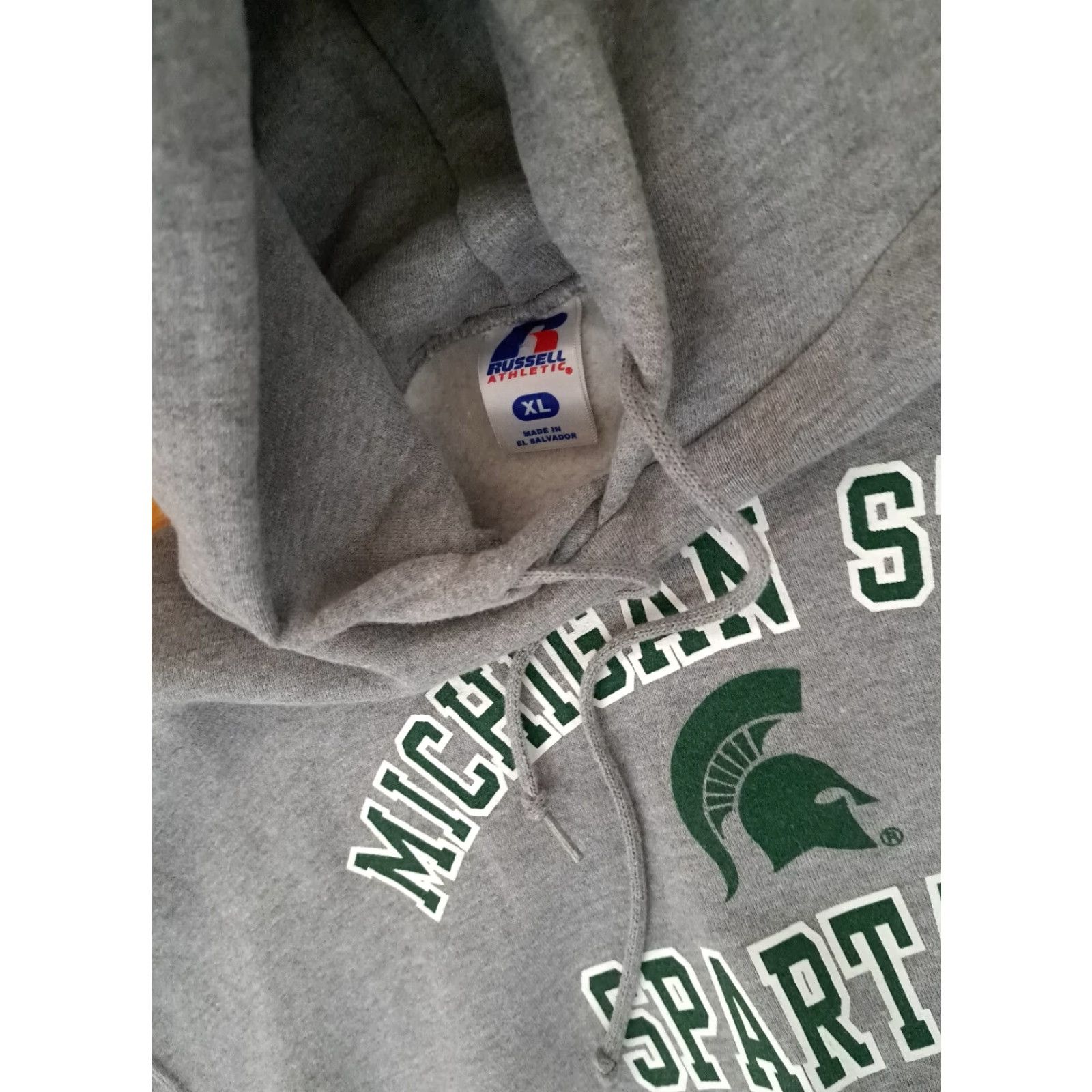 Vintage VINTAGE Russell Michigan State Spartans Basketball Warm-Up Hoodie XL Red Unisex Adults Pullover Graphic Print Izzo EUC Size US XL / EU 56 / 4 - 3 Thumbnail