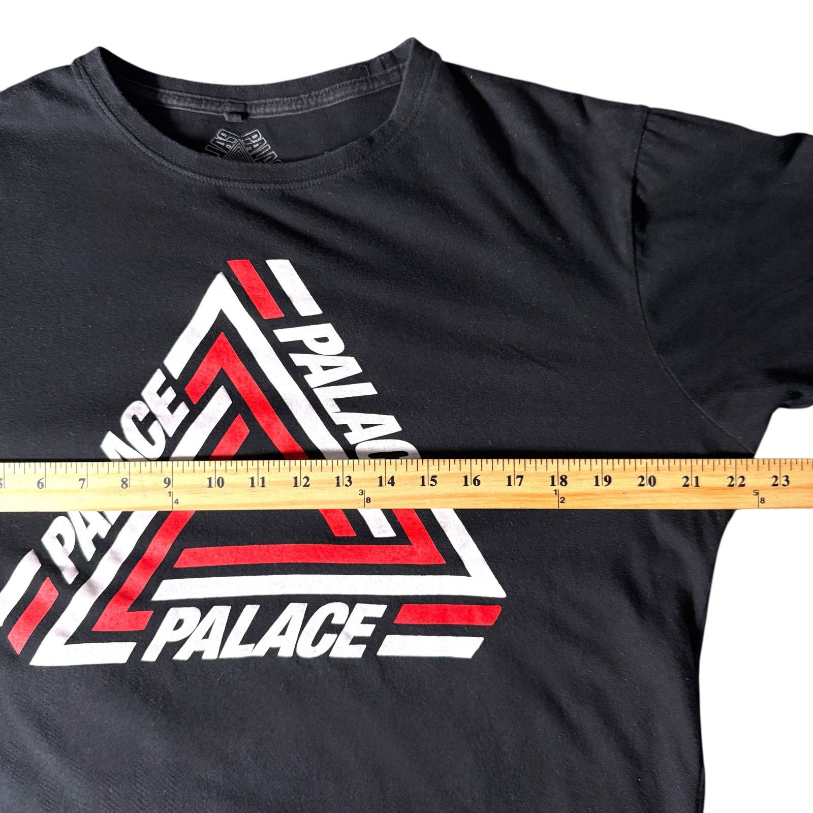 Palace Palace 2016 Tri Crib T-shirt Mens L - Rare Streetwear Skater Size US L / EU 52-54 / 3 - 14 Thumbnail