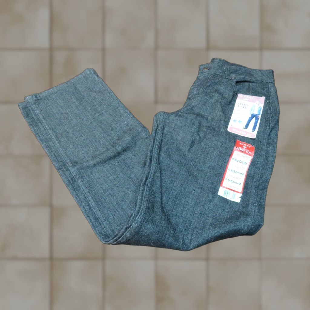 Lee NOS Lee Jeans Women's Size 6 Black Denim Relaxed Fit Pants Jeans Mens? Wait. Size 24" / US 00 / IT 34 - 1 Thumbnail