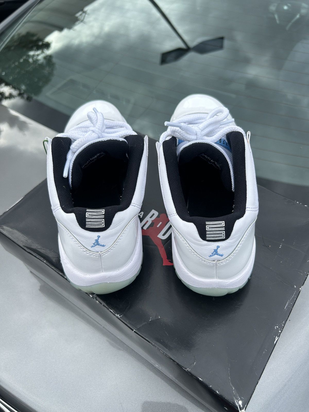 Jordan Brand Legend blue low Size US 7 / EU 40 - 4 Thumbnail