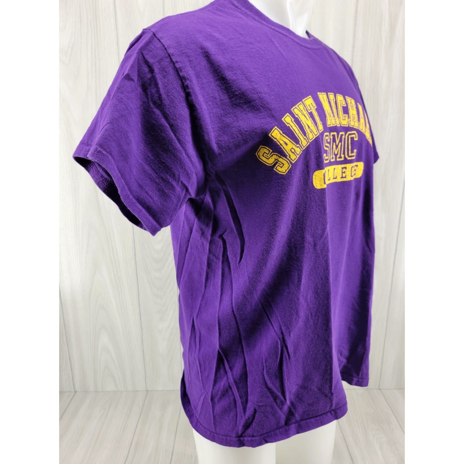 Vintage Saint Michaels College SMC T-Shirt Adult Large Purple Short Sleeve MV Sport Logo Size US L / EU 52-54 / 3 - 5 Thumbnail