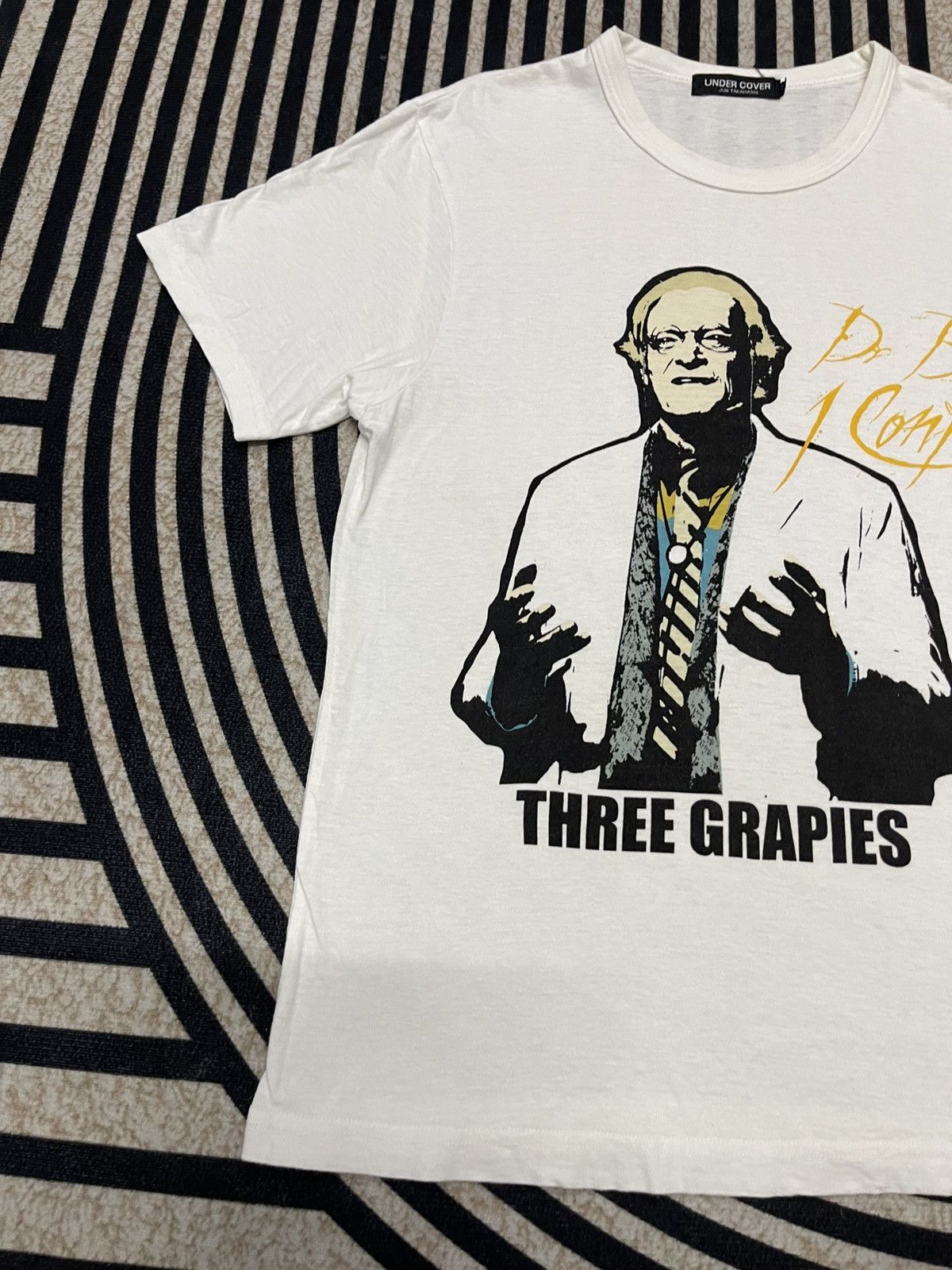 Undercover 2000s UNDERCOVER DR BILL 1 CONFESS “THREE GRAPIES” TEES Size US S / EU 44-46 / 1 - 3 Thumbnail