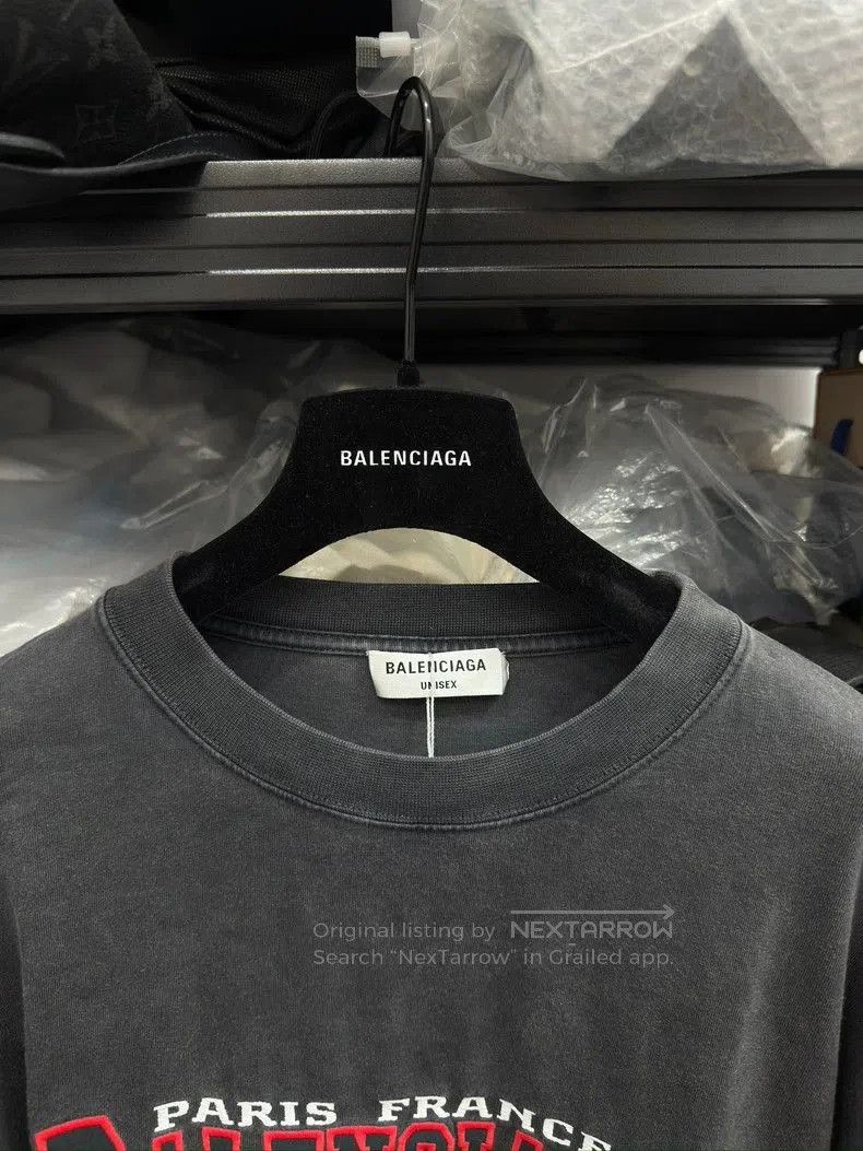 Balenciaga Balenciaga Bat Logo Short Sleeve T. Size US L / EU 52-54 / 3 - 3 Thumbnail