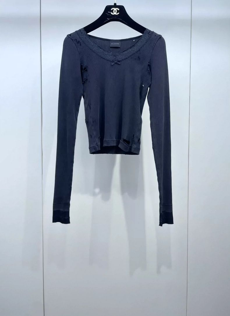 Balenciaga Balenciaga Popular Deep Smoky Gray Distressed Hole Slim Fi Size XS / US 0-2 / IT 36-38 - 1 Thumbnail