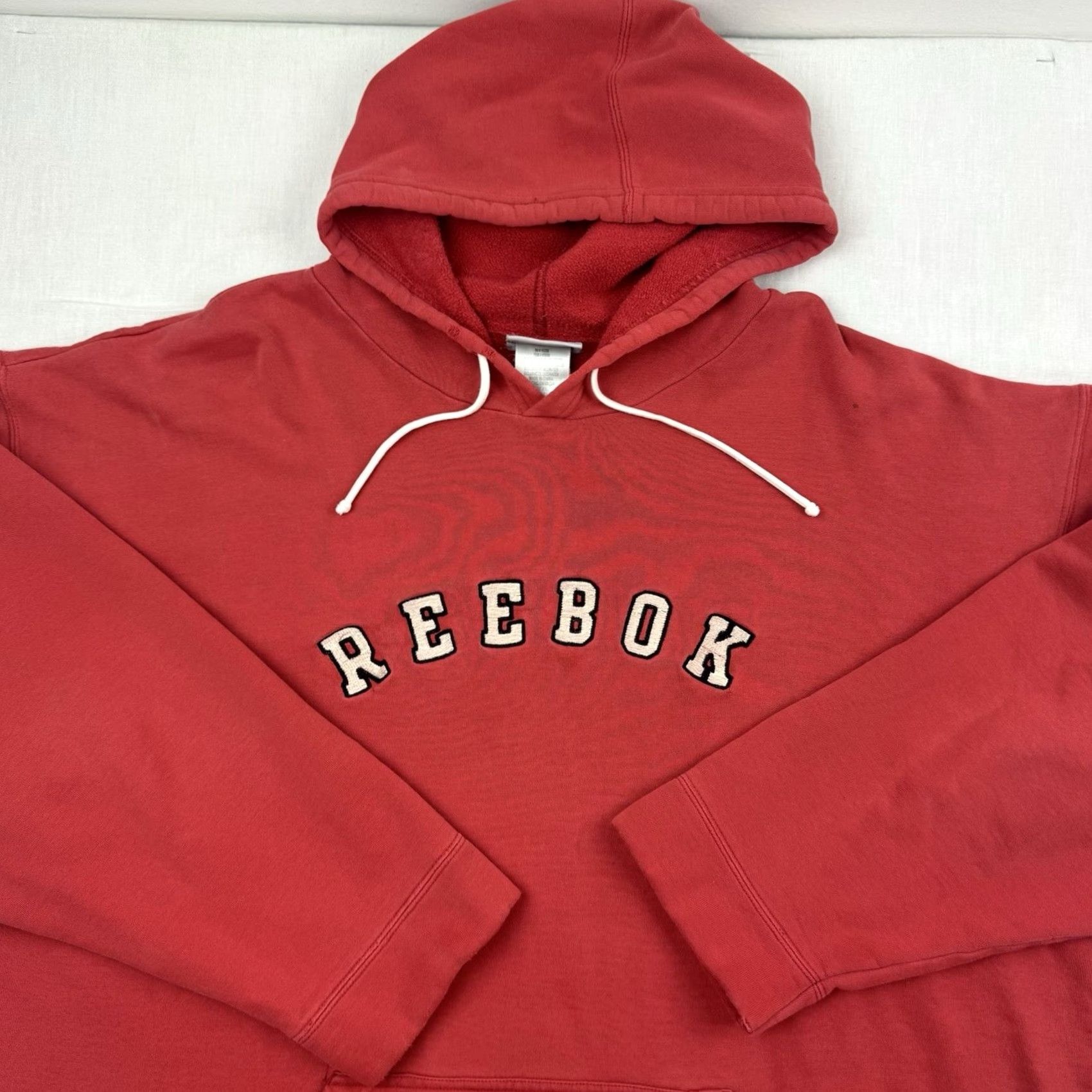 Reebok VINTAGE Reebok Hoodie Mens 2XL Red Embroidered 90s Y2K Hipster Swestshirt Pullover Size US XXL / EU 58 / 5 - 2 Thumbnail