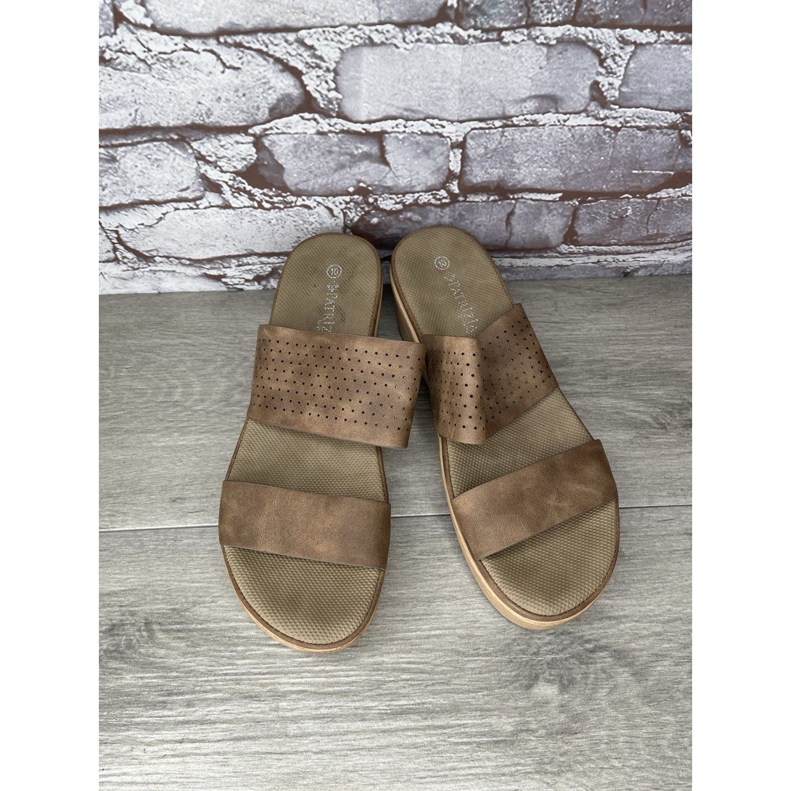 Patrizia Pepe Patrizia Brown Leather Perforated Slip On Wedge Sandals Wome Size US 10.5 / IT 40.5 - 3 Thumbnail