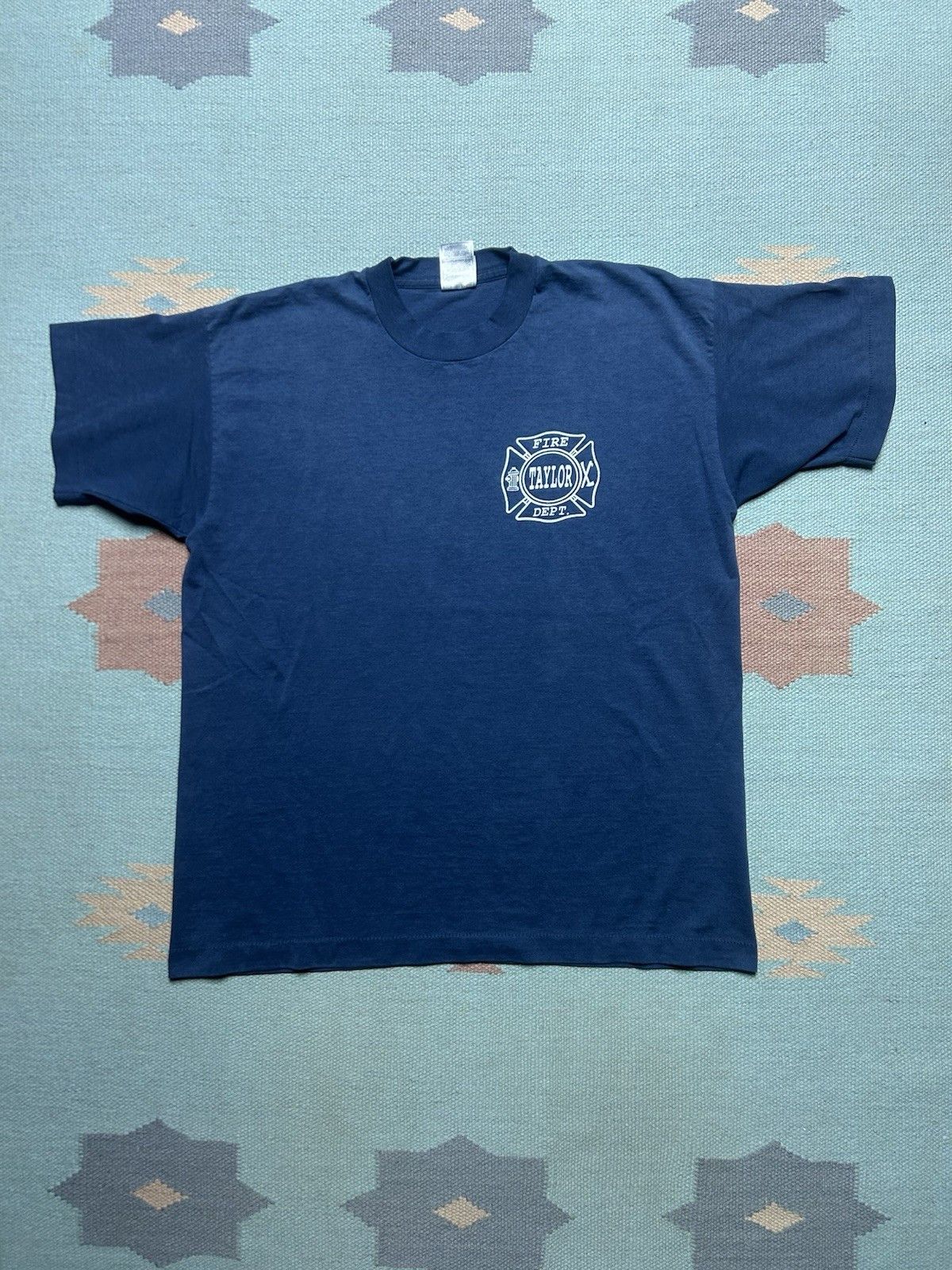 Vintage Vintage 90s t shirt Taylor fire department Michigan L Size US L / EU 52-54 / 3 - 1 Thumbnail