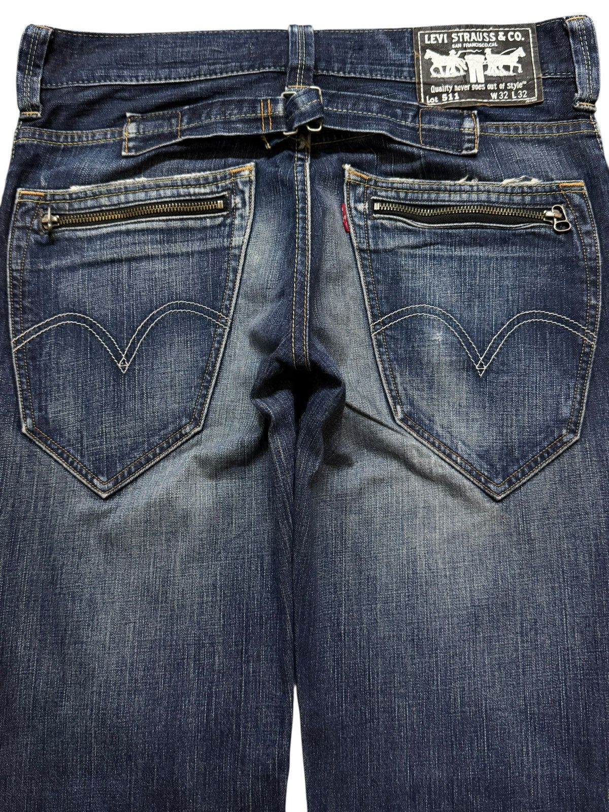Levi's Vintage Y2K Levis 511 Buckle Back Blue Faded Wash Distress Size US 32 / EU 48 - 4 Thumbnail