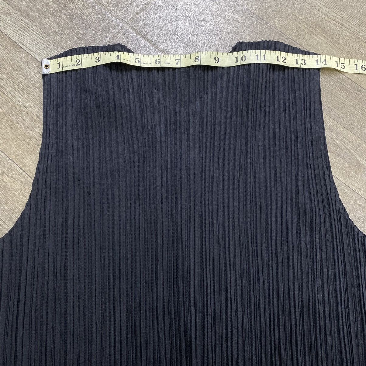 Pleats Please Issey Miyake Vintage Pleats Please Issey Miyake Stretch Black Vest Size US S / EU 44-46 / 1 - 14 Thumbnail