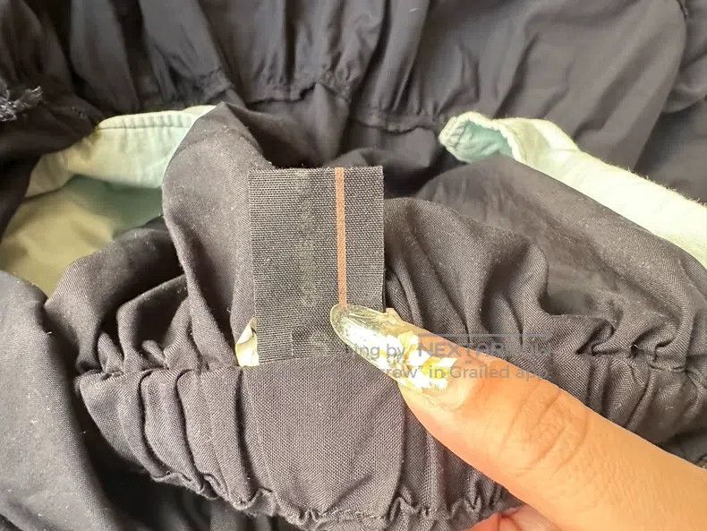Comme des Garcons Comme Des Garcons size S Asymmetrical Polyester Pleated Sk Size 22" - 4 Thumbnail