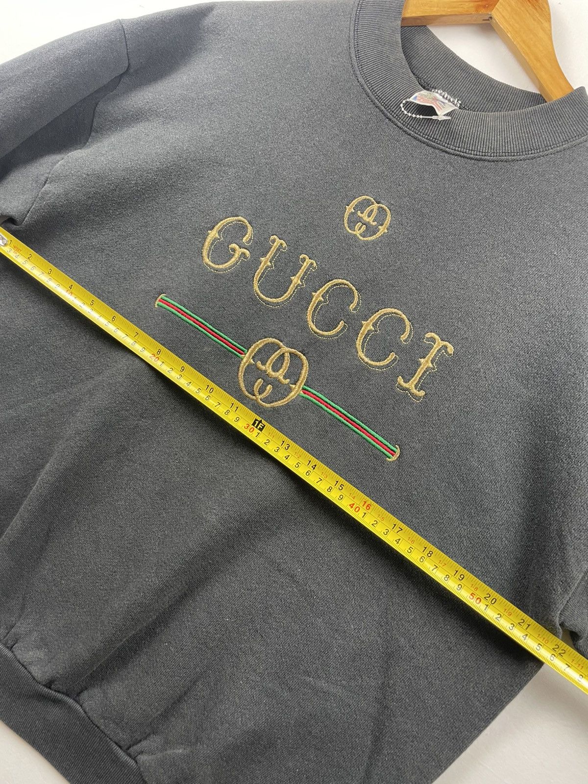 Gucci Vintage Gucci Sweatshirt Embroidery Logo Size US L / EU 52-54 / 3 - 4 Thumbnail