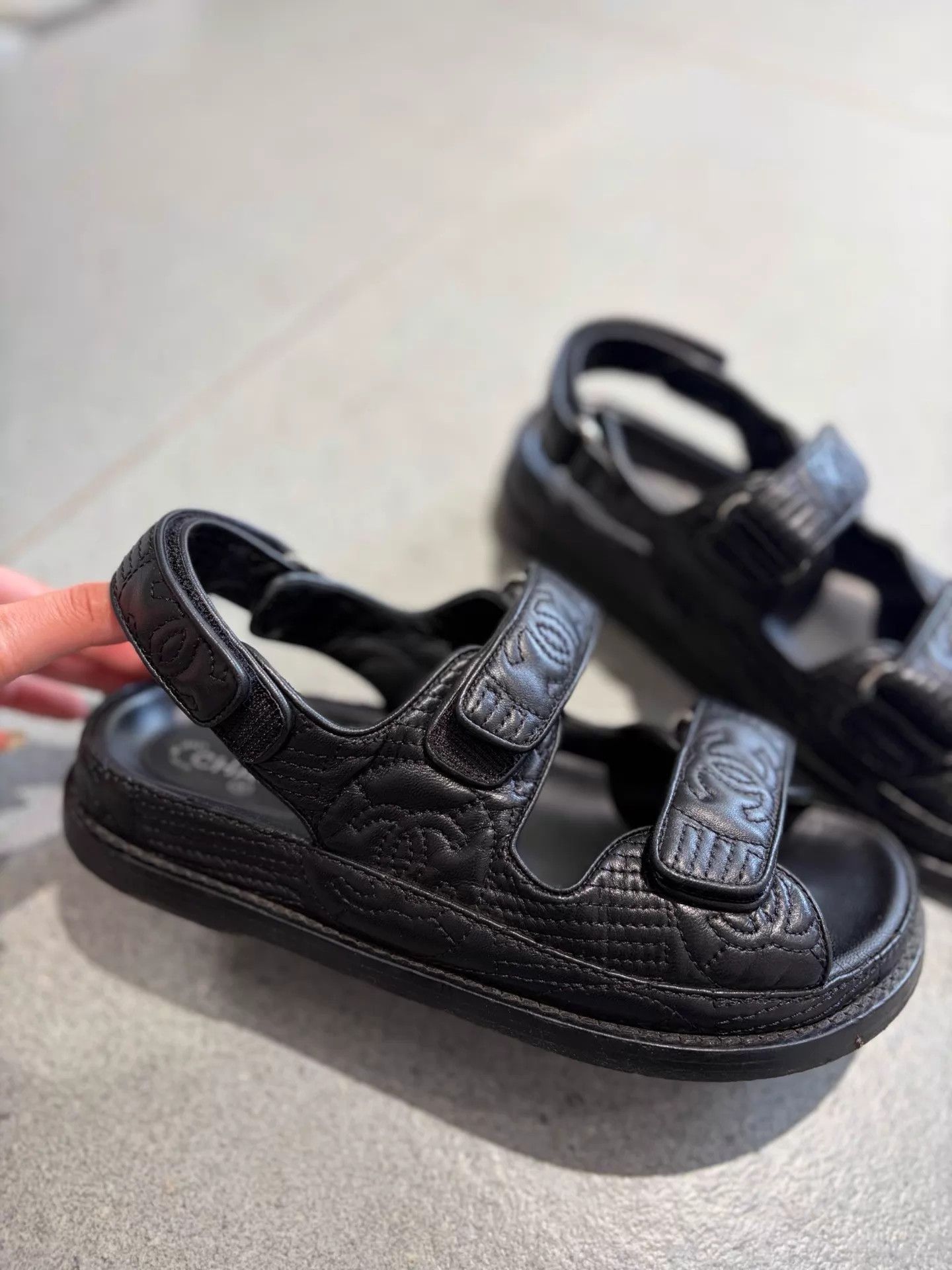 Chanel Chanel Black Embroidered CC Velcro Sandals 99 New 36 Size US 5.5 / IT 35.5 - 4 Thumbnail