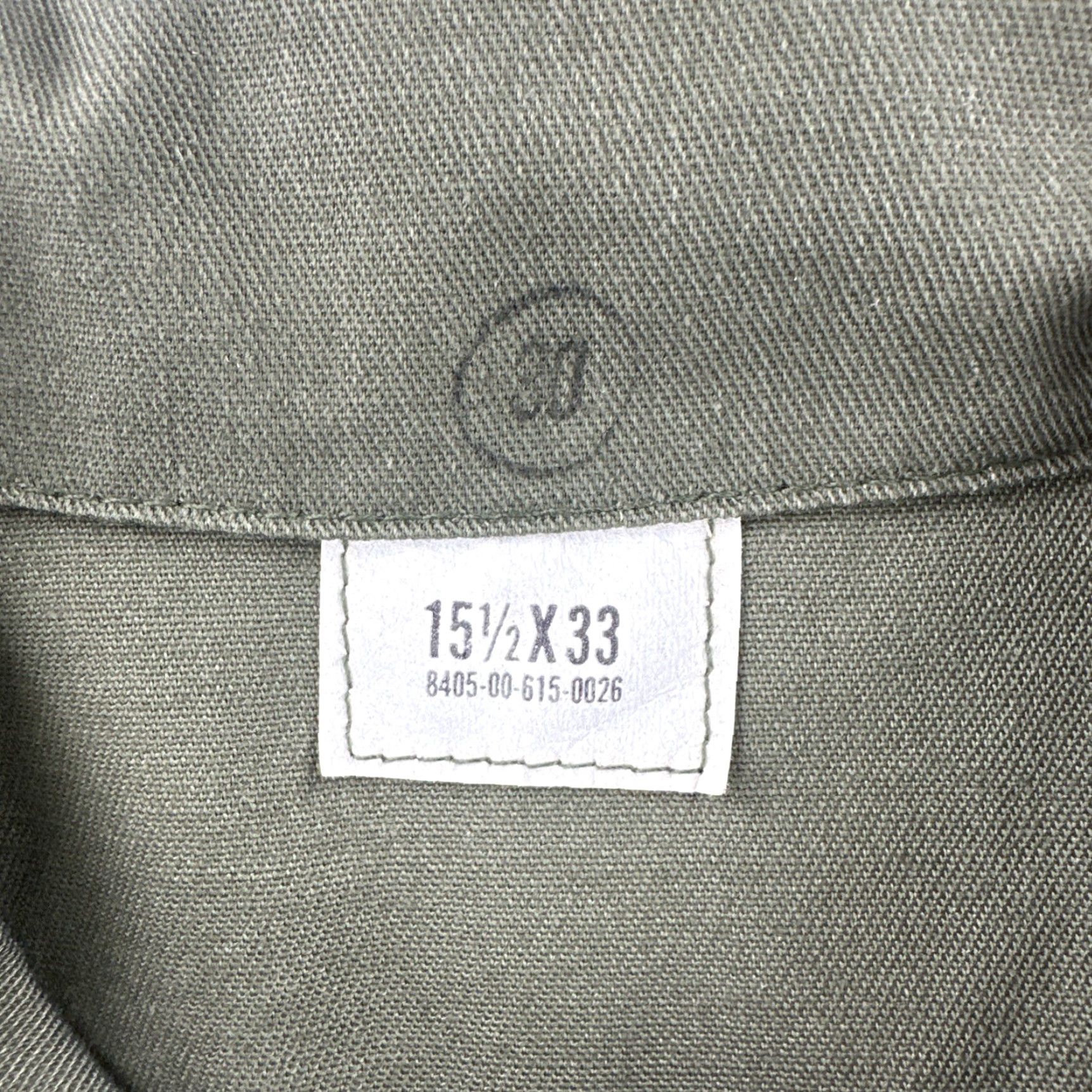 Olive VINTAGE US Army OG-507 Utility Shirt Mens Olive 70s Long Sleeve Collared Button 15 1/2 x 33 Green Regular Men Size US XS / EU 42 / 0 - 6 Thumbnail