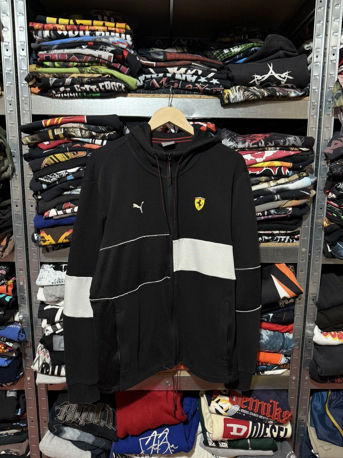 Puma Puma Ferrari SF Scuderla Ferrari Hooded Sweat Light Jacket Size US XL / EU 56 / 4 - 1 Thumbnail